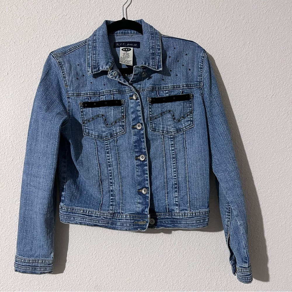 R.V.T. Jeans Co. Women’s Jean Jacket Size Medium